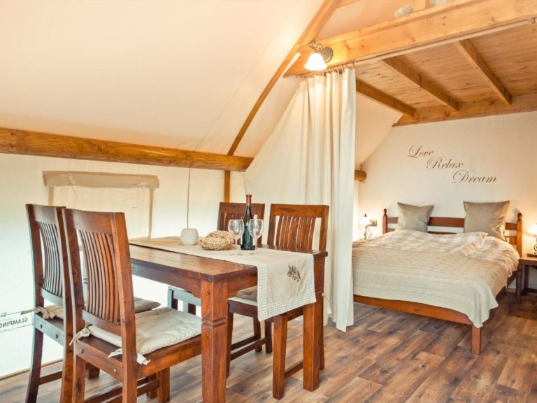 garden village bled glamping tent